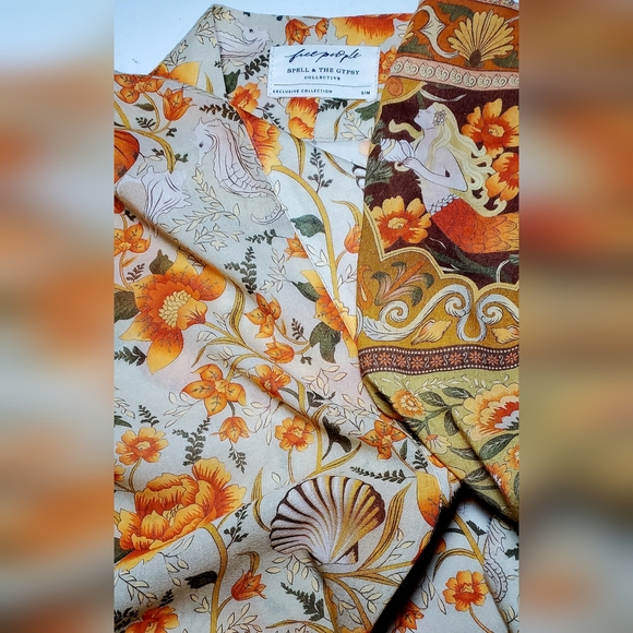 Spell & the Gypsy Free People MERMAID SEASHELL SEAHORSE Kimono Robe Duster S / M - Picture 8 of 9